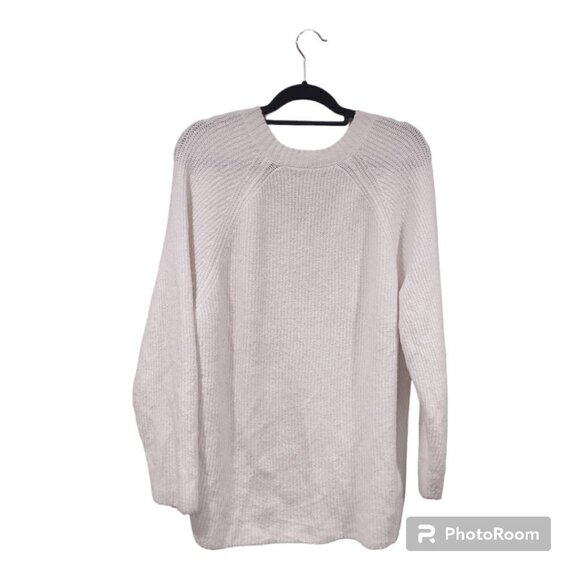 American Eagle Oversized Knit White Sweater Size Small - Picture 2 of 3